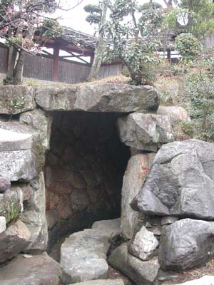 トンネルの向こうには何があるのだろう…ワクワク(^O^)